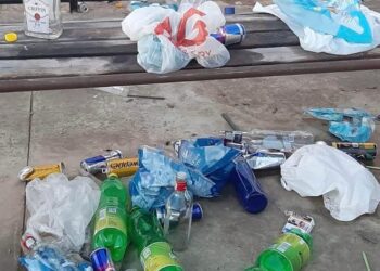 Marina di Ragusa, la piazzetta di via Genova emblema dell’inciviltà giovanile