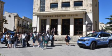 Scicli, la polizia incontra gli studenti