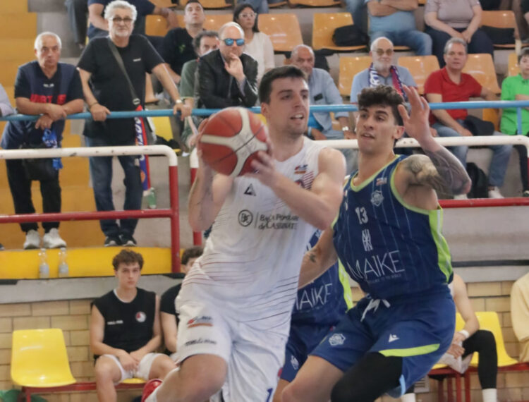 La Virtus Ragusa espugna il PalaBorrelli di Scauri e si porta sull’1-0 contro Cassino