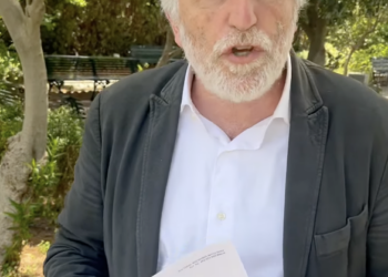 Chiaramonte, atti vandalici alla villa comunale. Il sindaco denuncia tutto ai carabinieri