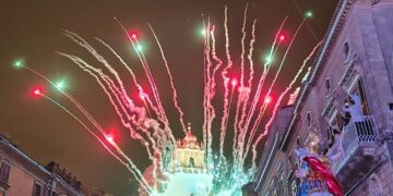 Ragusa, folla di devoti e fedeli per onorare il patrono San Giorgio