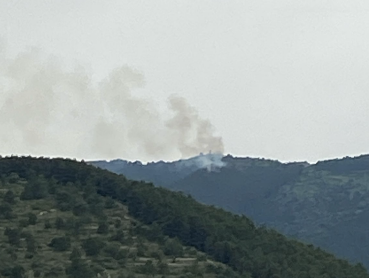 Monterosso, grosso incendio a Casasia