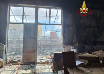 Ragusa, l’azienda: “Il marchio “fischer” non ha nulla a che vedere con il rogo dello scorso 13 maggio”