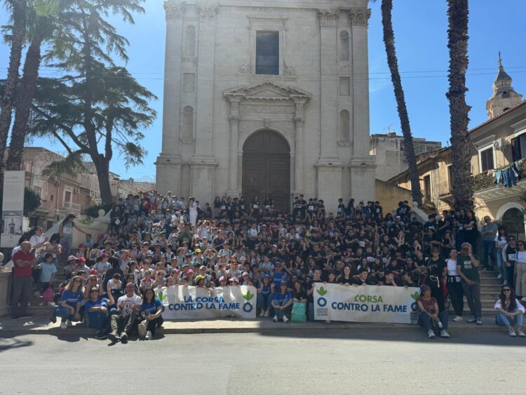 Comiso, l’istituto comprensivo Verga ha partecipato alla Corsa contro la fame