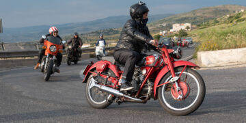Moto storiche nel barocco ibleo, domani sera già i primi appuntamenti