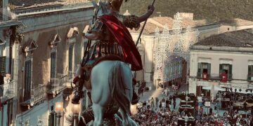 Ragusa, San Giorgio è tornato ad abbracciare il suo popolo