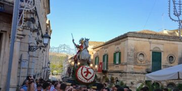 Ragusa, domani la prima processione in occasione dei festeggiamenti patronali di San Giorgio