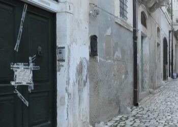 Scicli, una fiaccolata per ricordare il 40enne ucciso Peppe Ottaviano