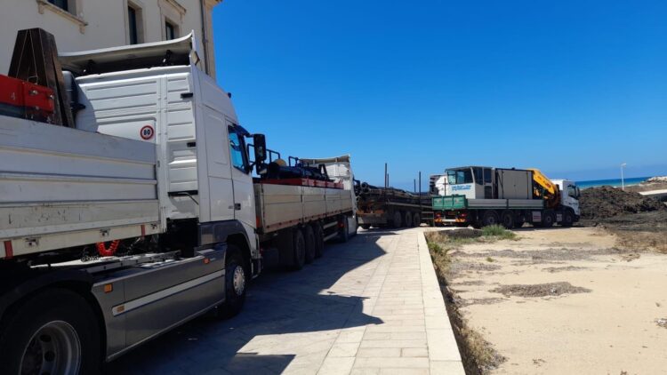 Donnalucata, al via il dragaggio del porticciolo