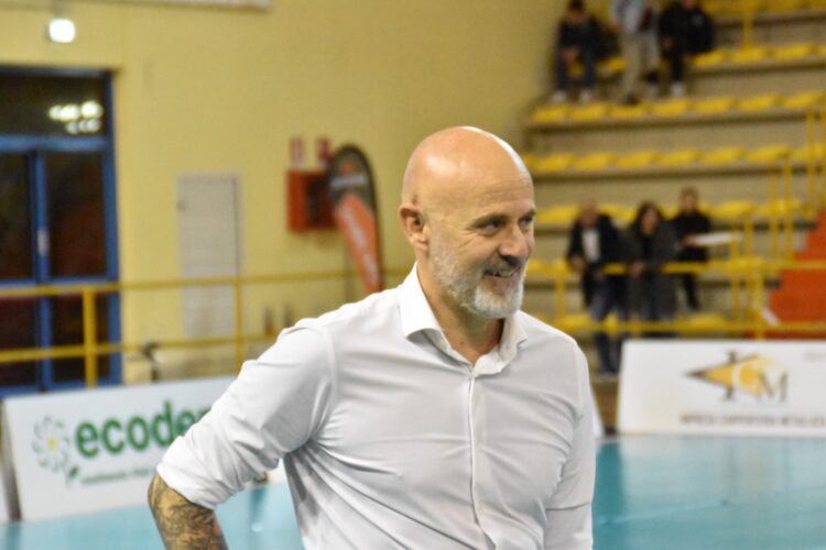 Volley Modica, Distefano riconfermato in panchina