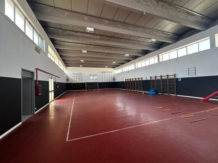 Modica, consegnata la palestra del plesso Cannizzara