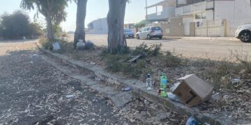 Marina di Ragusa, ancora notti brave per i giovani che adesso deturpano alcune aree del villaggio Gesuiti