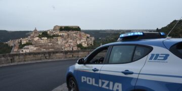 Ragusa, centro storico sempre più polveriera: arrestati due bengalesi che avevano rapinato tre connazionali