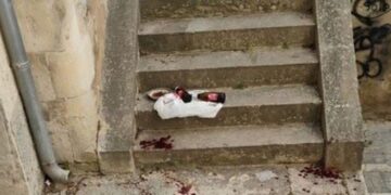 Modica, ancora una rissa in centro storico. Tunisino ferito e trasportato in ospedale
