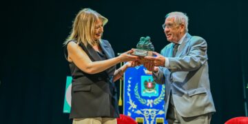Vittoria, il Premio letterario Ninfa Camarina attribuito a Simona Lo Iacono