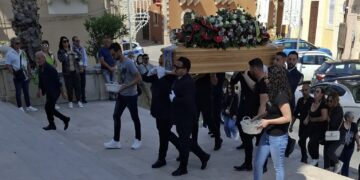 Comiso, questa mattina a San Biagio i funerali di Giuseppe Guastella