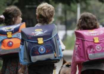 Modica, tenta di adescare una ragazzina durante il Grest estivo