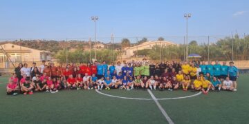 Un successo il torneo di calcio femminile Avis Scicli, no stop in notturna Csen