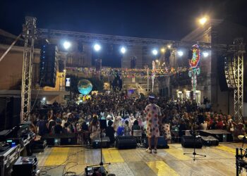 Monterosso Almo, il carnevale estivo fa proseliti