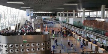 Aeroporto di Catania, ripresa la normale attività dopo l’incendio divampato nelle vicinanze dello scalo