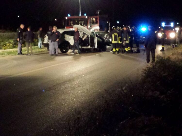 Intersezione stradale pericolosa al villaggio Camemi sulla Ragusa mare, il caso finisce in Procura