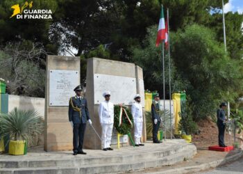 Porto Ulisse (Ispica), onorata la memoria dei finanzieri caduti durante lo sbarco anglo-americano di 82 anni fa