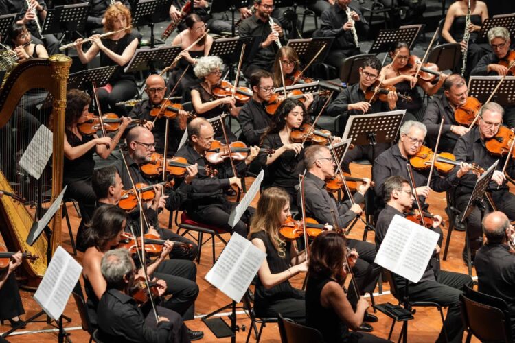 Chiaramonte, domani sera in piazza Duomo “Hollywood gala” con le più belle musiche da film