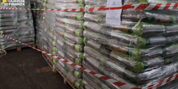 Pellet contraffatto, maxisequestro da 950mila euro nel Ragusano