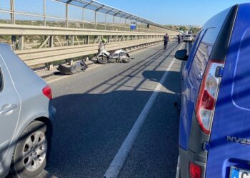 Modica, incidente stradale sul viadotto Guerrieri: due feriti