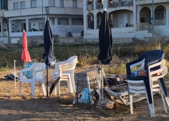 Donnalucata e il sequestro degli ombrelloni, parla il sindaco di Scicli: “Il Comune sempre dalla parte della legalità”