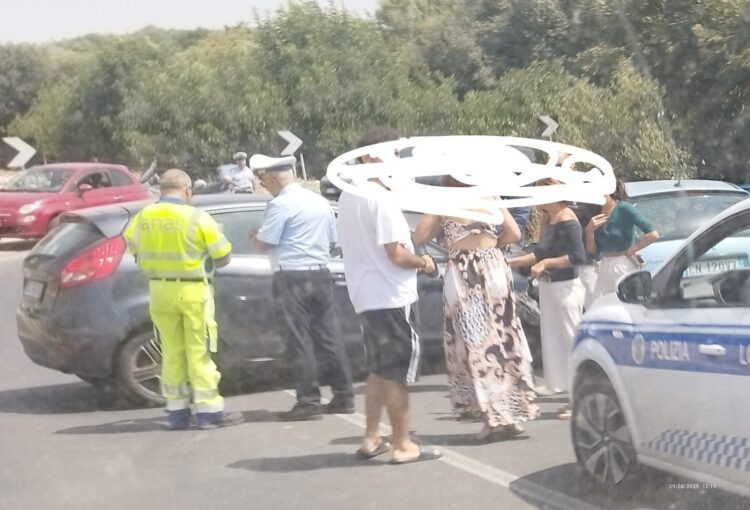 Incidente stradale sulla Modica-Ispica, coinvolte due auto