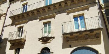 Ragusa, hotel rifiuta turista israeliana: “Se approvi la guerra a Gaza, prenota altrove”