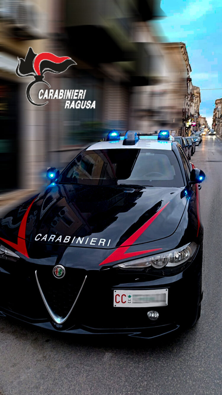 Vittoria, 22enne in arresto per il furto di un cellulare a un minore