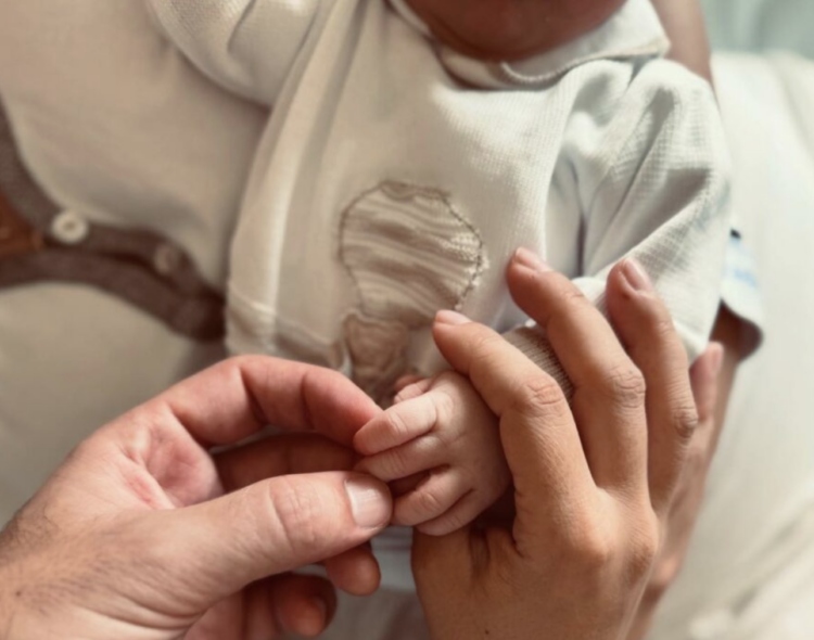 La cantante ragusana Deborah Iurato è diventata mamma