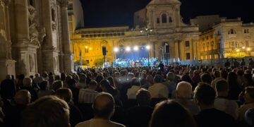 Sagrato d’autore a Ragusa, ieri sera un altro appuntamento di richiamo con la musica di Morricone