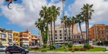 Movida violenta sul litorale a Ispica, denunciato un giovane per accoltellamento