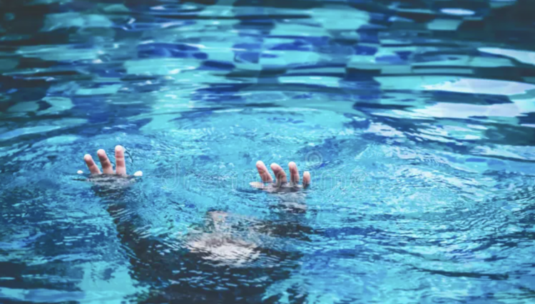 Tragedia a Caucana, bambino muore annegato nella piscina fuori terra di una casa privata