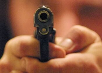 Giallo a Scicli, un uomo di 40 anni ferito da un colpo di pistola: è grave