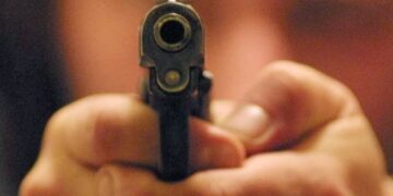 Giallo a Scicli, un uomo di 40 anni ferito da un colpo di pistola: è grave