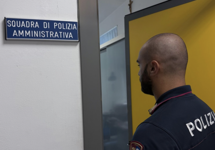 Santa Croce, intrattenimento danzante in corso in un locale senza le adeguate autorizzazioni: sanzioni della Questura