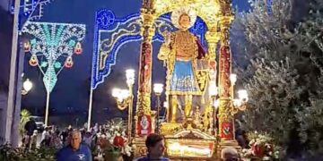 Chiaramonte, la processione di San Vito e il simulacro portato in chiesa Madre