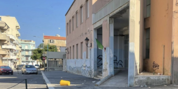 Scoglitti, piazza Fratelli Cervi: area abbandonata e nel degrado