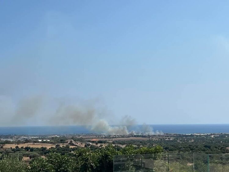 Marina di Modica, incendio domato