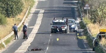 Sbalzato di sella dallo scooter, muore un uomo di 57 anni