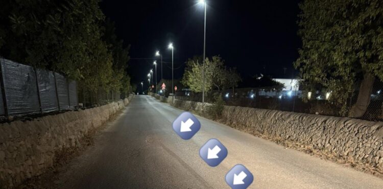 Scicli, autista distratto perde il controllo dell’auto e sfiora alcuni pedoni: tragico incidente evitato per miracolo