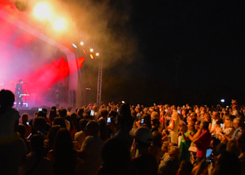 Marina di Modica ha accolto l’energia incontenibile dei The Kolors