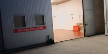 Ragusa, paziente dà in escandescenze al pronto soccorso: fermato