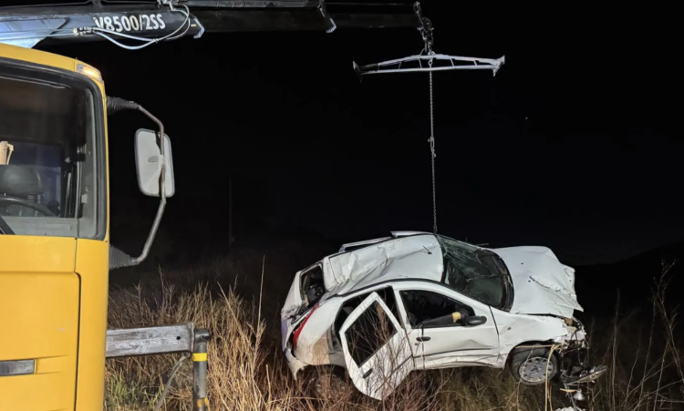 Con l’auto nel burrone, muore un ragazzo di venti anni