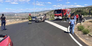 Comiso, auto si ribalta in prossimità dell’ingresso cittadino