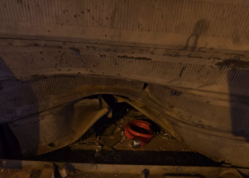 Acate, bomba carta nella notte: danneggiato un negozio di bangladesi